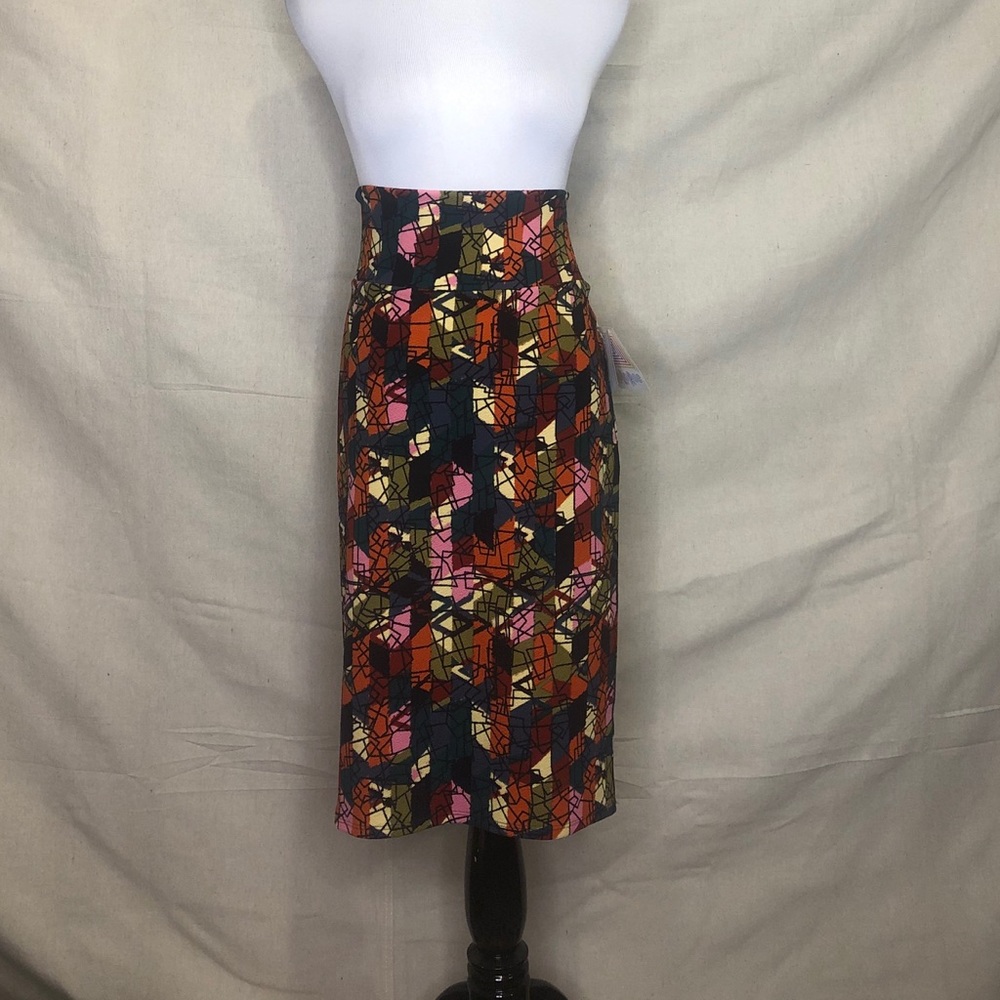 LuLaRoe Cassie pencil skirt